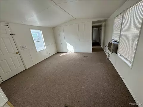 645 E Beverly Ave, Kingman, AZ 86409 photo 4