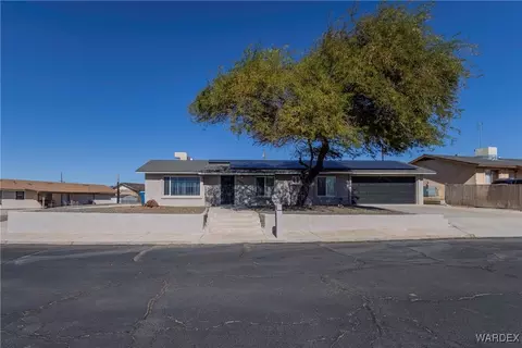 2361 Lilac Ln, Lake Havasu City, AZ 86403