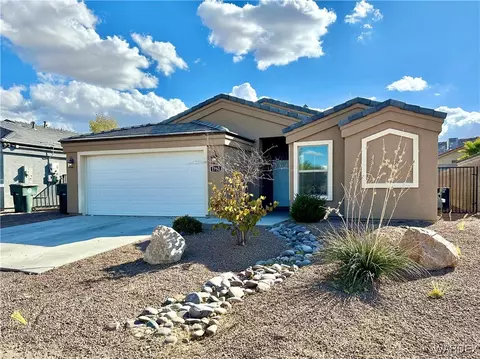 1732 Robinson Ave, Kingman, AZ 86401