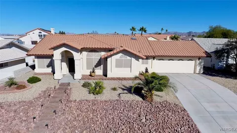 2093 Lariat Dr, Bullhead City, AZ 86442