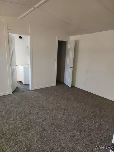 3550 E Cardinal Ln, Kingman, AZ 86409 photo 5