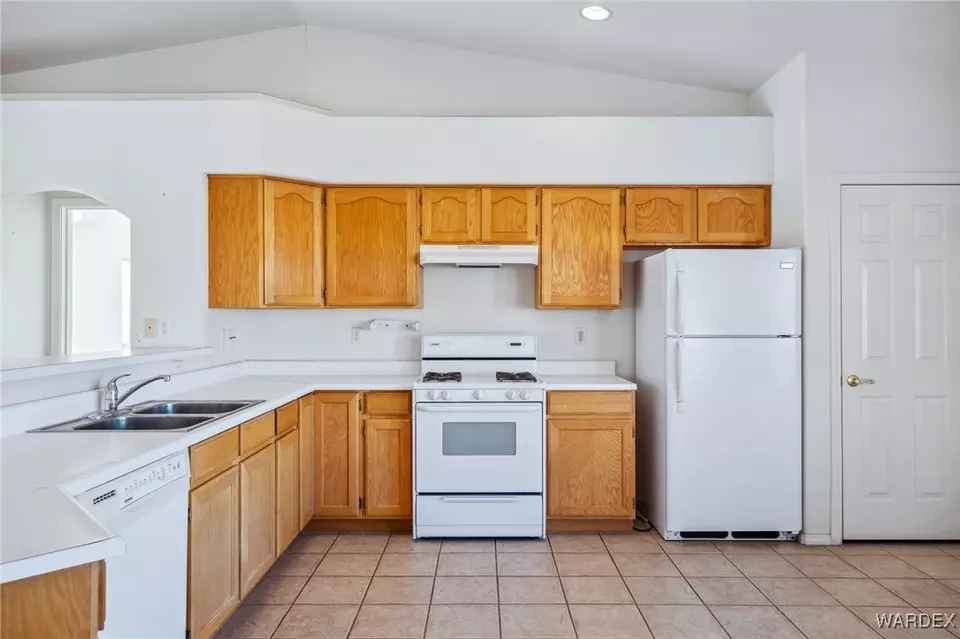  6202 Jaguar Dr, Fort Mohave, AZ 86426 photo 12