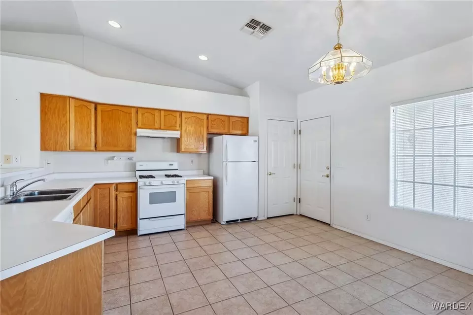  6202 Jaguar Dr, Fort Mohave, AZ 86426 photo 13