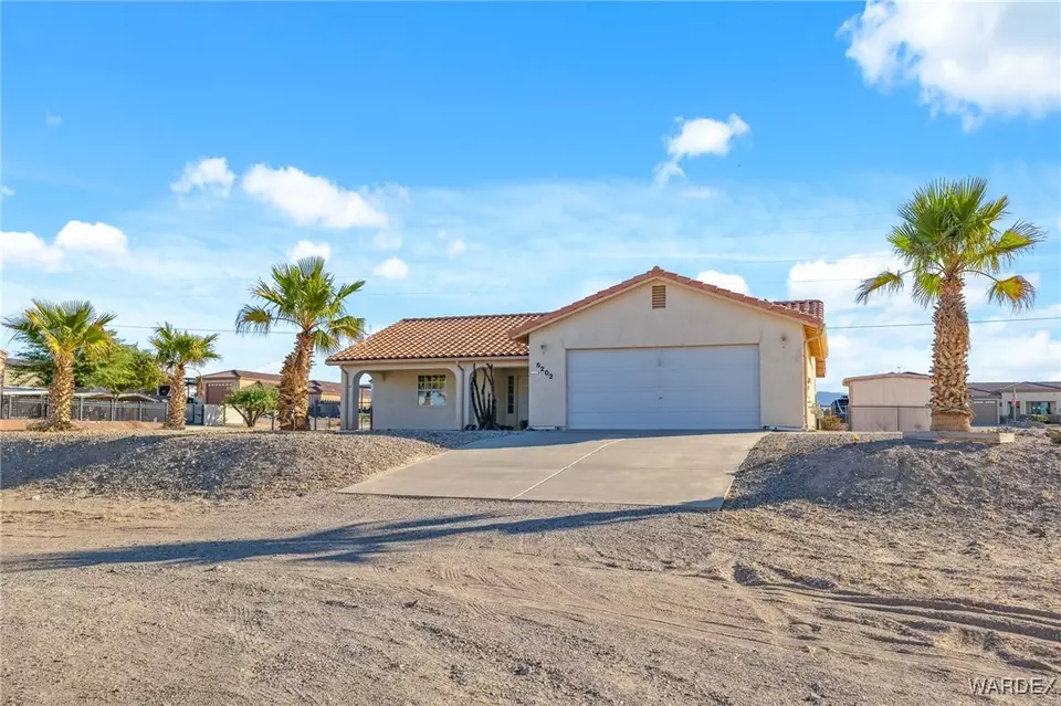  6202 Jaguar Dr, Fort Mohave, AZ 86426 photo 4