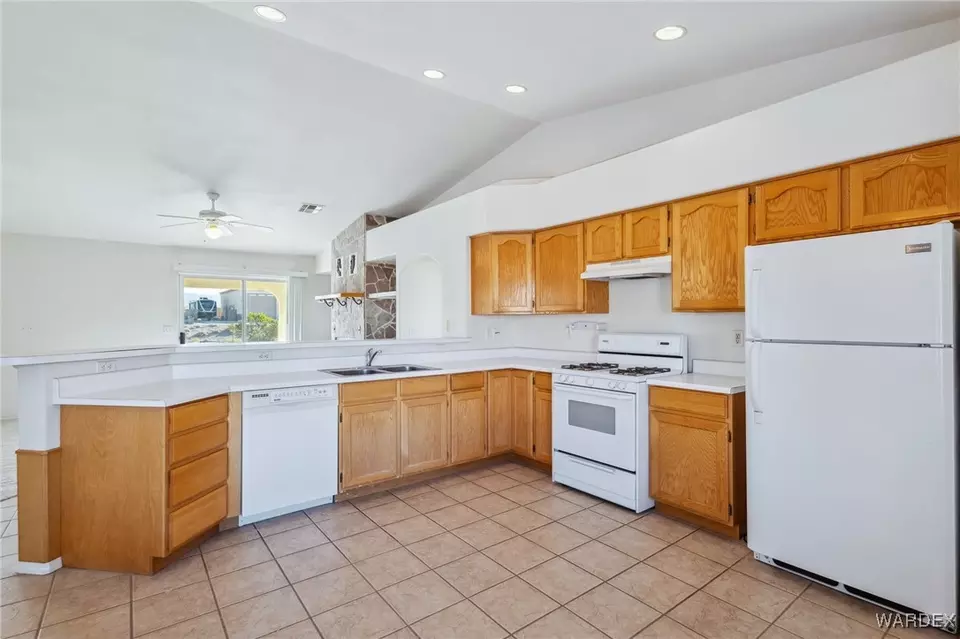  6202 Jaguar Dr, Fort Mohave, AZ 86426 photo 14
