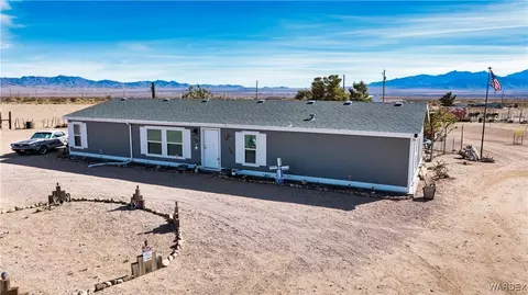 6404 N Illinois Dr, Kingman, AZ 86409