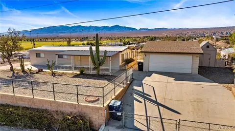 2219 Lakeside Dr, Bullhead City, AZ 86442