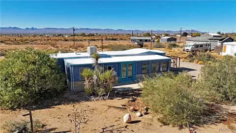3389 N Bouse Rd, Golden Valley, AZ 86413