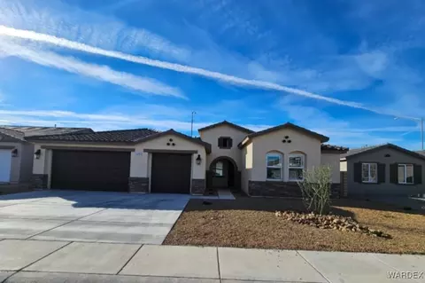490 Mcalister Dr, Bullhead City, AZ 86442