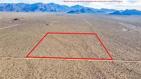 16658 Billy The Kid Rd, Yucca, AZ 86438