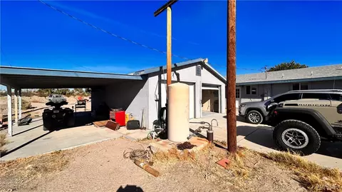 Exterior - 1408 Tamarack, Needles, CA 92363 photo 6 of 10