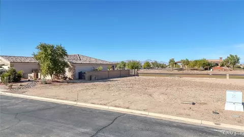 41 Torrey Pines Dr, Mohave Valley, AZ 86440