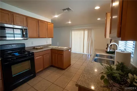 3905 E Potter Ave, Kingman, AZ 86409 photo 5
