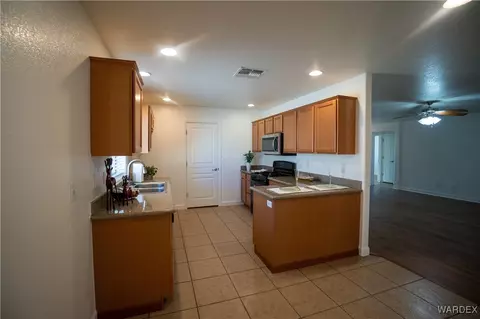 3905 E Potter Ave, Kingman, AZ 86409 photo 9