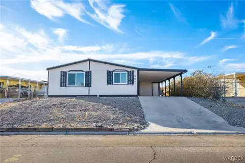 804 Holly St, Bullhead City, AZ 86442