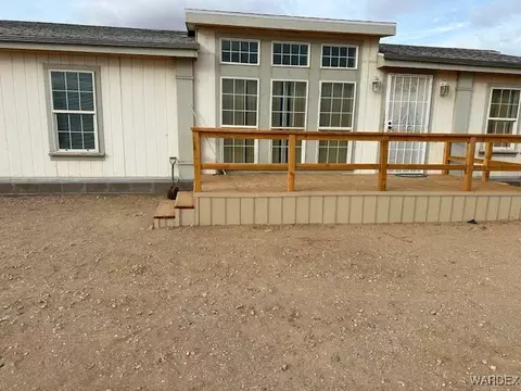 2273 S Estrella Rd, Golden Valley, AZ 86413