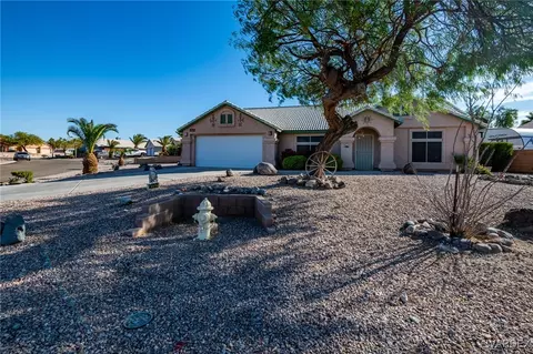 4132 S Dixon Dr, Fort Mohave, AZ 86426