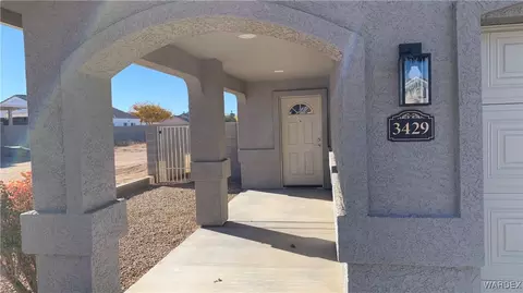 3429 N Apache St, Kingman, AZ 86401 photo 3