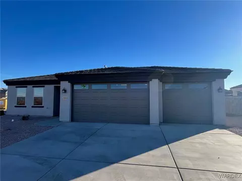 2990 E Cerro Vis, Kingman, AZ 86409