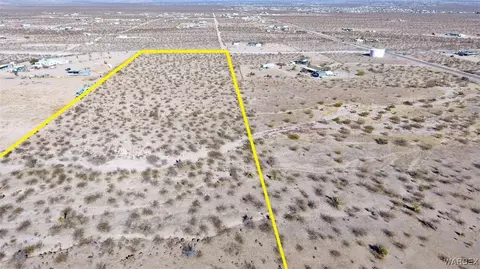 000 Bolsa, Golden Valley, AZ 86413