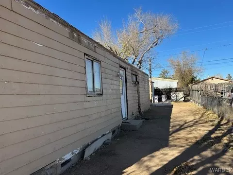 2955 E Thompson Ave, Kingman, AZ 86409 photo 3