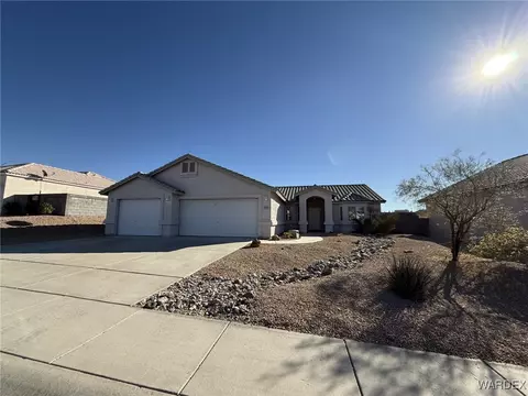 2942 Los Pueblos Dr, Bullhead City, AZ 86429