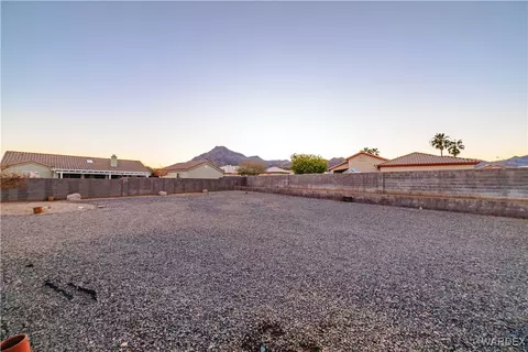Exterior - 1208 E Cactus Valley Dr, Kingman, AZ 86409 photo 21 of 22