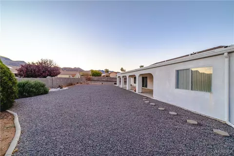 Exterior - 1208 E Cactus Valley Dr, Kingman, AZ 86409 photo 11 of 22