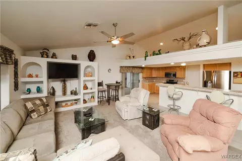 Living - 1208 E Cactus Valley Dr, Kingman, AZ 86409 photo 5 of 5