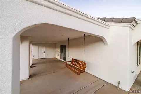 Exterior - 1208 E Cactus Valley Dr, Kingman, AZ 86409 photo 5 of 22