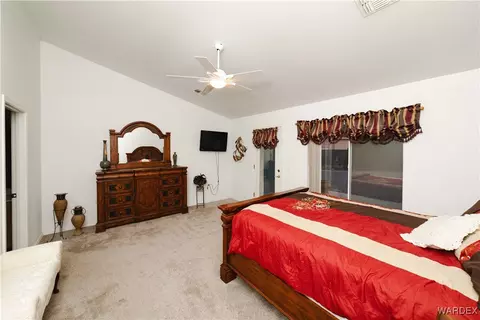 Bedroom - 1208 E Cactus Valley Dr, Kingman, AZ 86409 photo 1 of 8