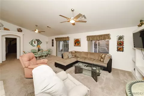 Living - 1208 E Cactus Valley Dr, Kingman, AZ 86409 photo 1 of 5
