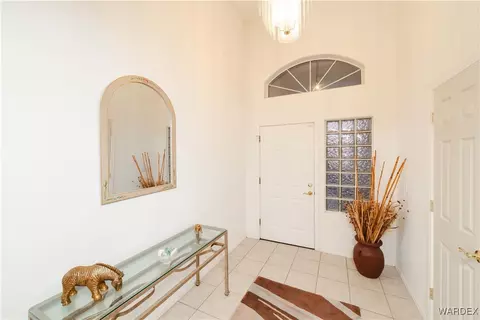 Entry Way - 1208 E Cactus Valley Dr, Kingman, AZ 86409 photo 2 of 3