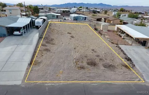 1645 Colina Dr, Bullhead City, AZ 86442