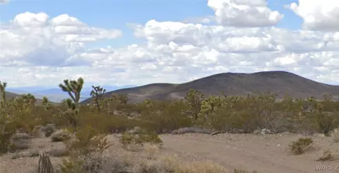 8765 W 8777 W Pine Tree Dr, White Hills, AZ 86445