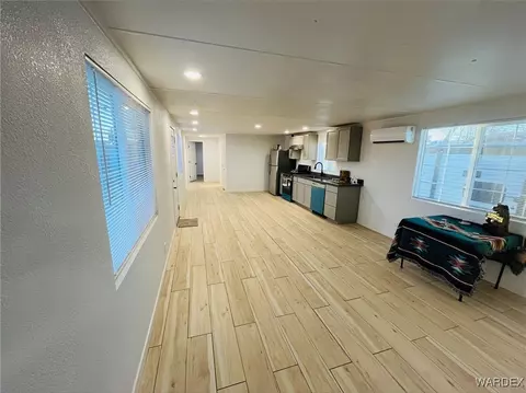 3674 E Robin Ln, Kingman, AZ 86409 photo 8