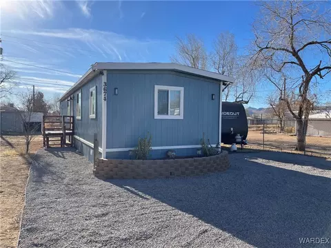 3674 E Robin Ln, Kingman, AZ 86409 photo 3