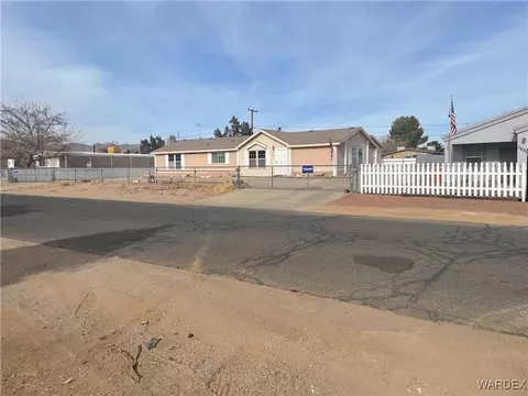 2690 E Ames Ave, Kingman, AZ 86409 photo 6