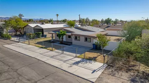 664 Mimosa Trl, Bullhead City, AZ 86442