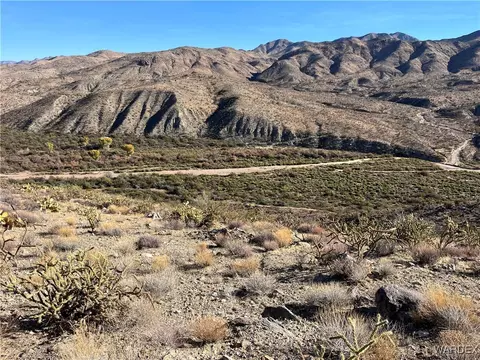 34 S Hawk Cir, Kingman, AZ 86401