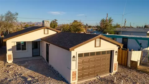 1794 Coronel Dr, Bullhead City, AZ 86442