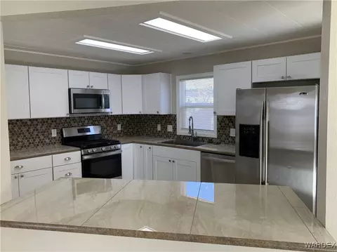 2465 E Potter Ave, Kingman, AZ 86409 photo 3