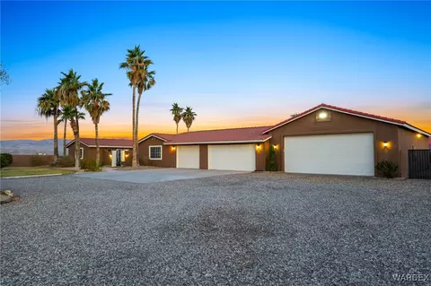 1957 Havasupai Dr, Bullhead City, AZ 86442