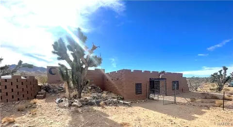 18177 N Saddle Dr, Dolan Springs, AZ 86441