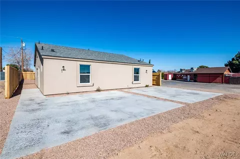 2185 E Butler Ave, Kingman, AZ 86409
