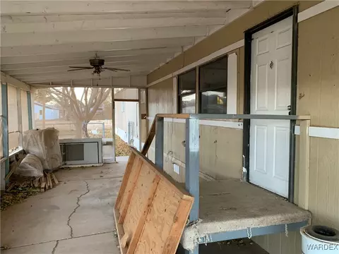 3048 E Mcvicar Ave, Kingman, AZ 86409 photo 4
