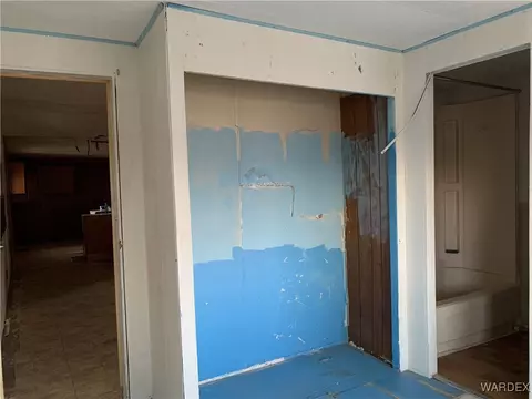 3048 E Mcvicar Ave, Kingman, AZ 86409 photo 10