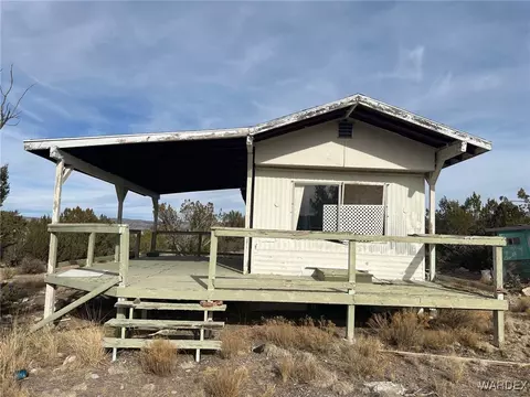 58735 N Bridge Canyon Pkwy, Seligman, AZ 86337