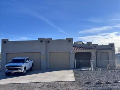 4952 Monarch Dr, Topock, AZ 86436