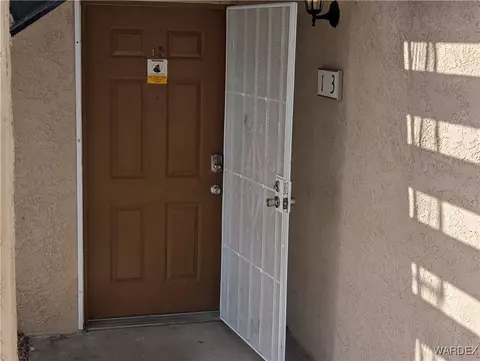 1280 Mohave Dr #13, Bullhead City, AZ 86442